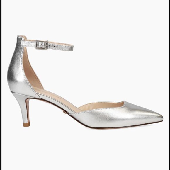 Pelle Moda Kendal Metallic Silver Ankle Strap Pointed Toe Low Kitten Heel 9.5 - Picture 1 of 7